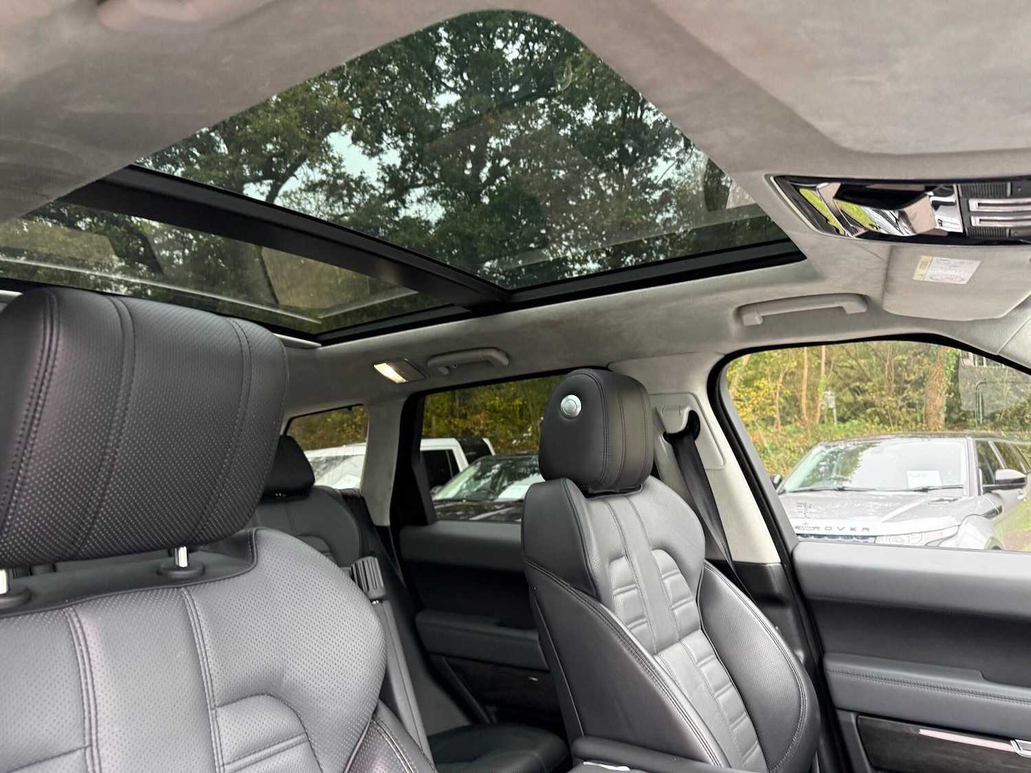 Used Land Rover Range Rover Sport 2016 for sale - 76398077: Photo 17