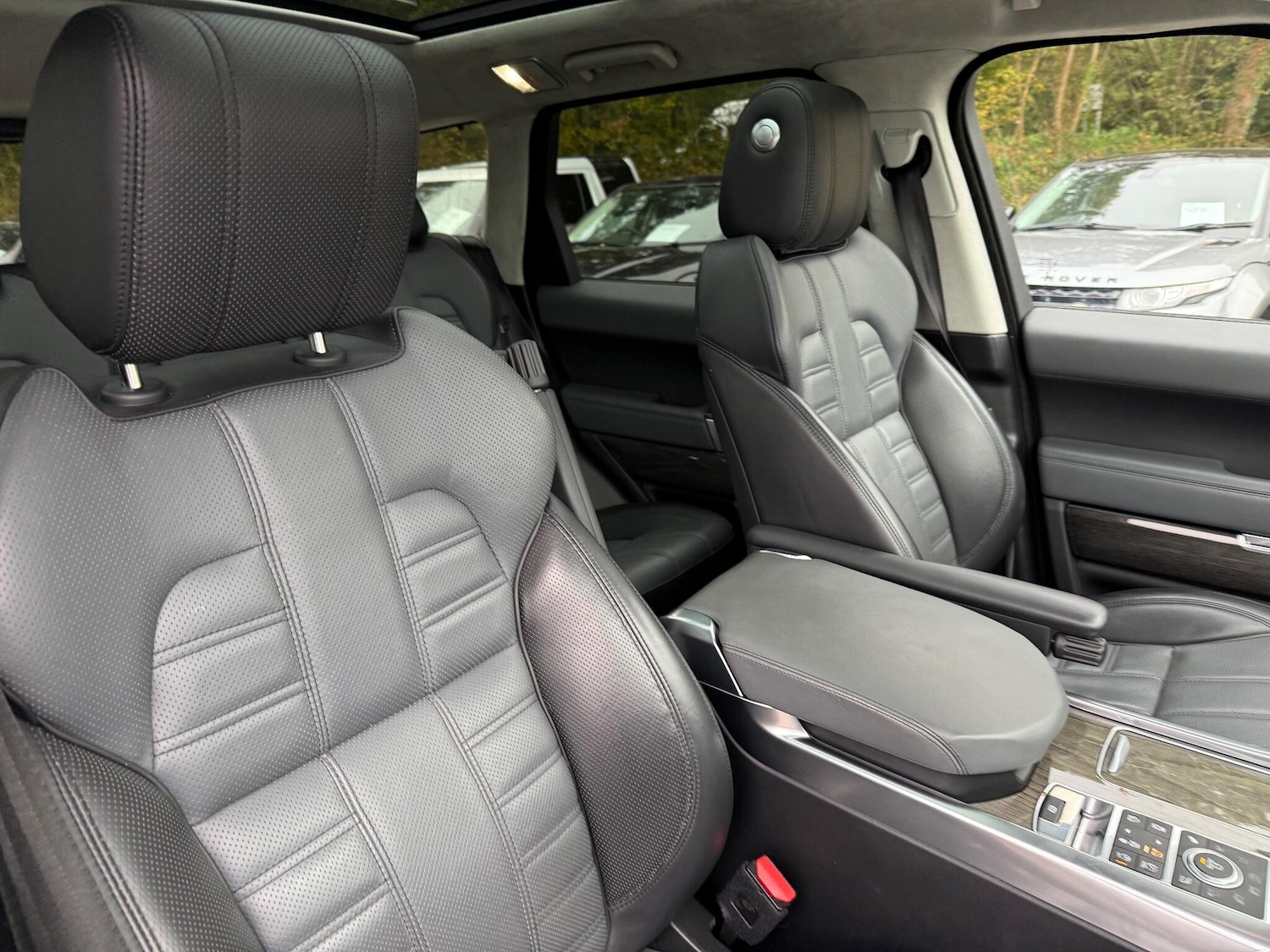 Used Land Rover Range Rover Sport 2016 for sale - 76398077: Photo 18