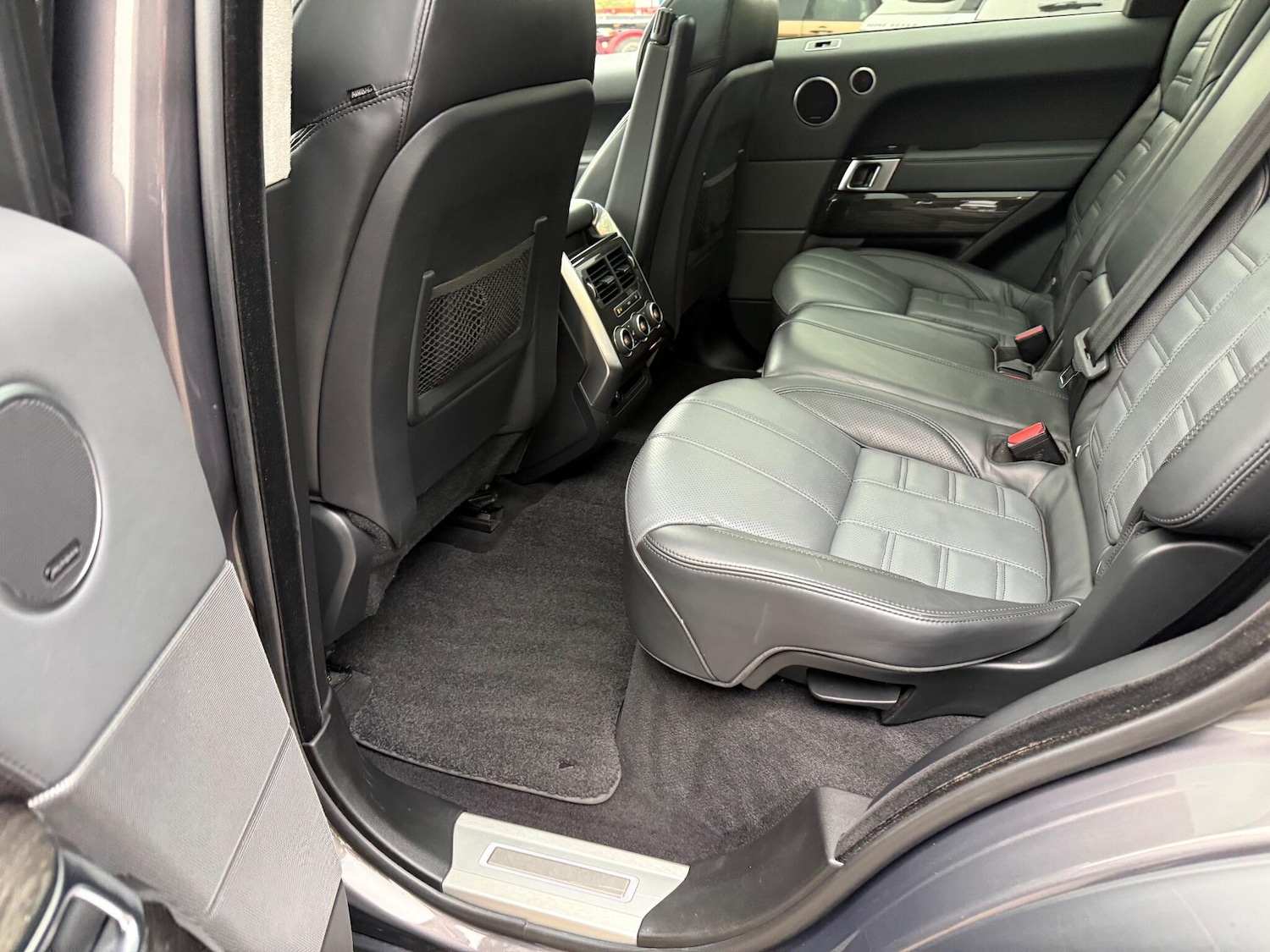 Used Land Rover Range Rover Sport 2016 for sale - 76398077: Photo 37