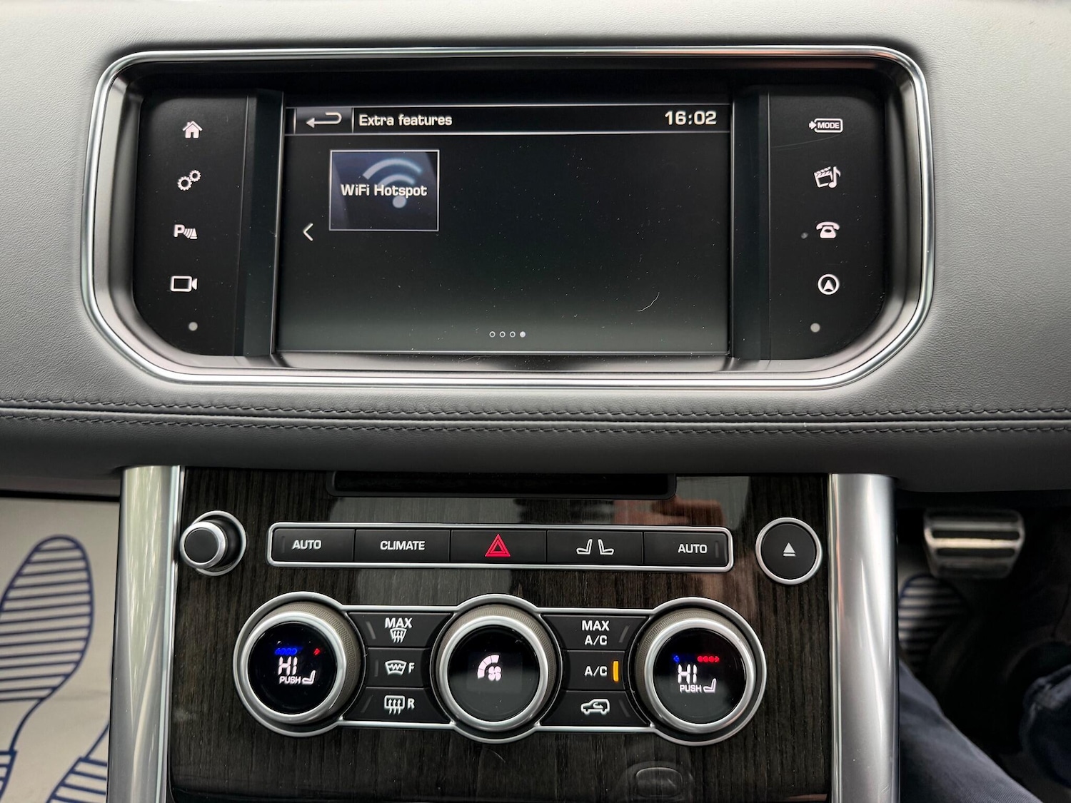 Used Land Rover Range Rover Sport 2016 for sale - 76398077: Photo 57