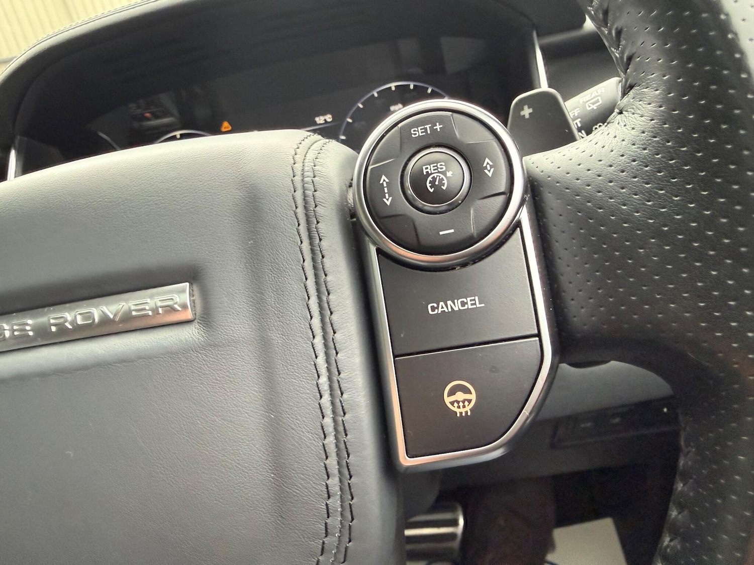 Used Land Rover Range Rover Sport 2016 for sale - 76398077: Photo 60