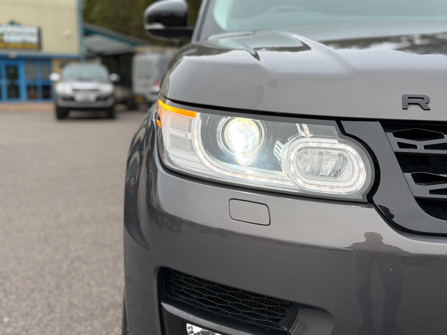 Used Land Rover Range Rover Sport 2016 for sale - 76398077: Photo 8