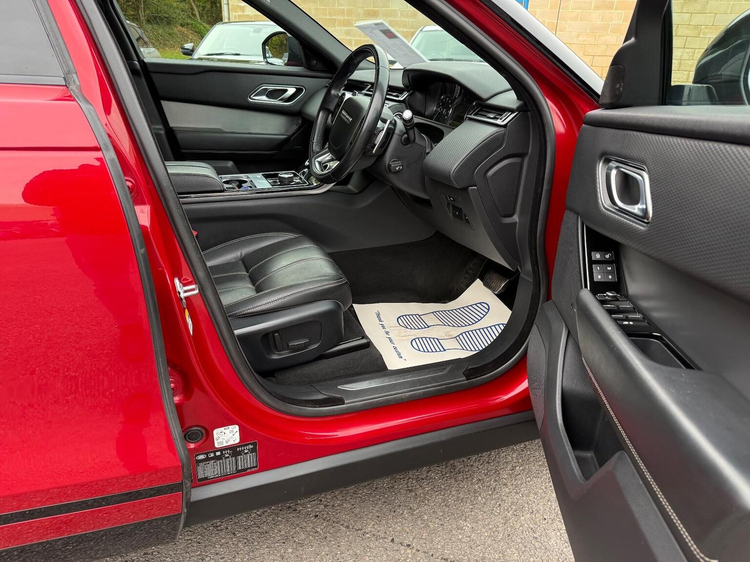 Used Land Rover Range Rover Velar 2018 for sale - 77147944: Photo 16