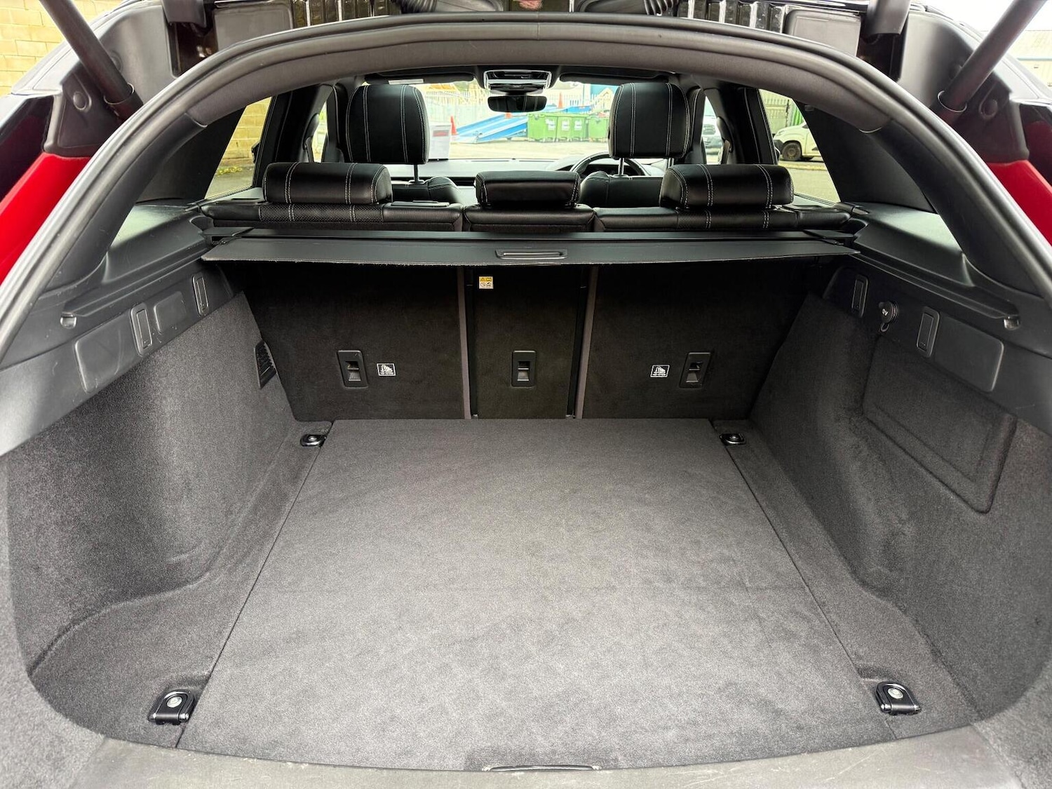 Used Land Rover Range Rover Velar 2018 for sale - 77147944: Photo 31