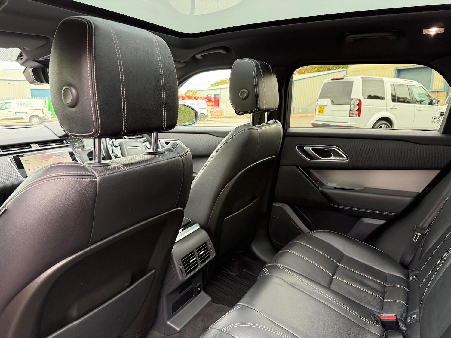 Used Land Rover Range Rover Velar 2018 for sale - 77147944: Photo 35