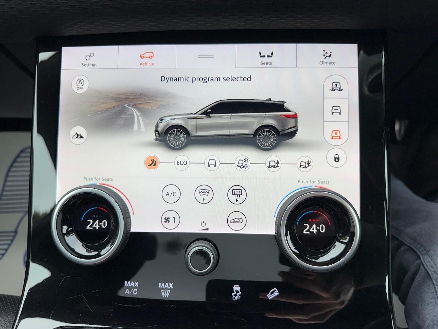 Used Land Rover Range Rover Velar 2018 for sale - 77147944: Photo 50