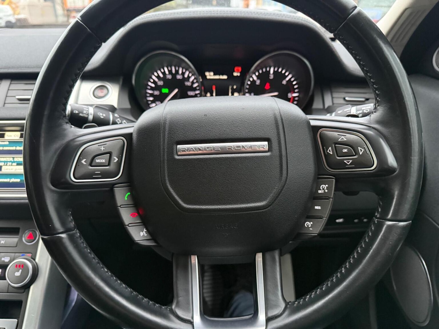 Used Land Rover Range Rover Evoque 2015 for sale - 77147946: Photo 37