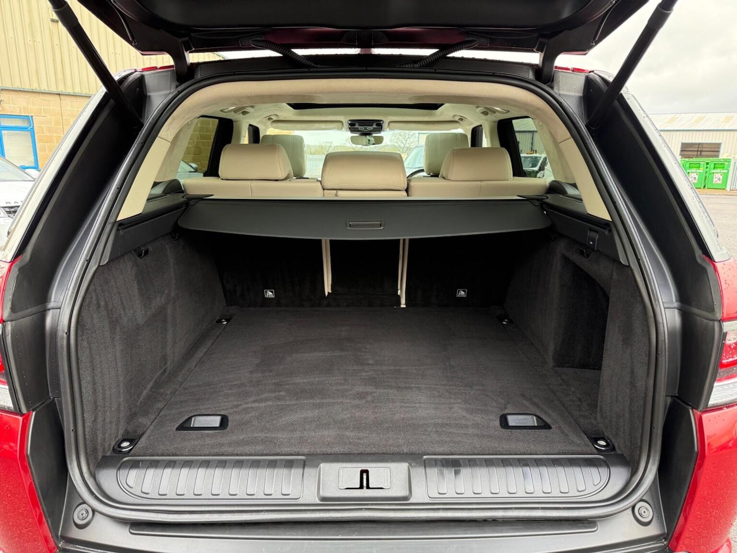 Used Land Rover Range Rover Sport 2017 for sale - 77622438: Photo 25