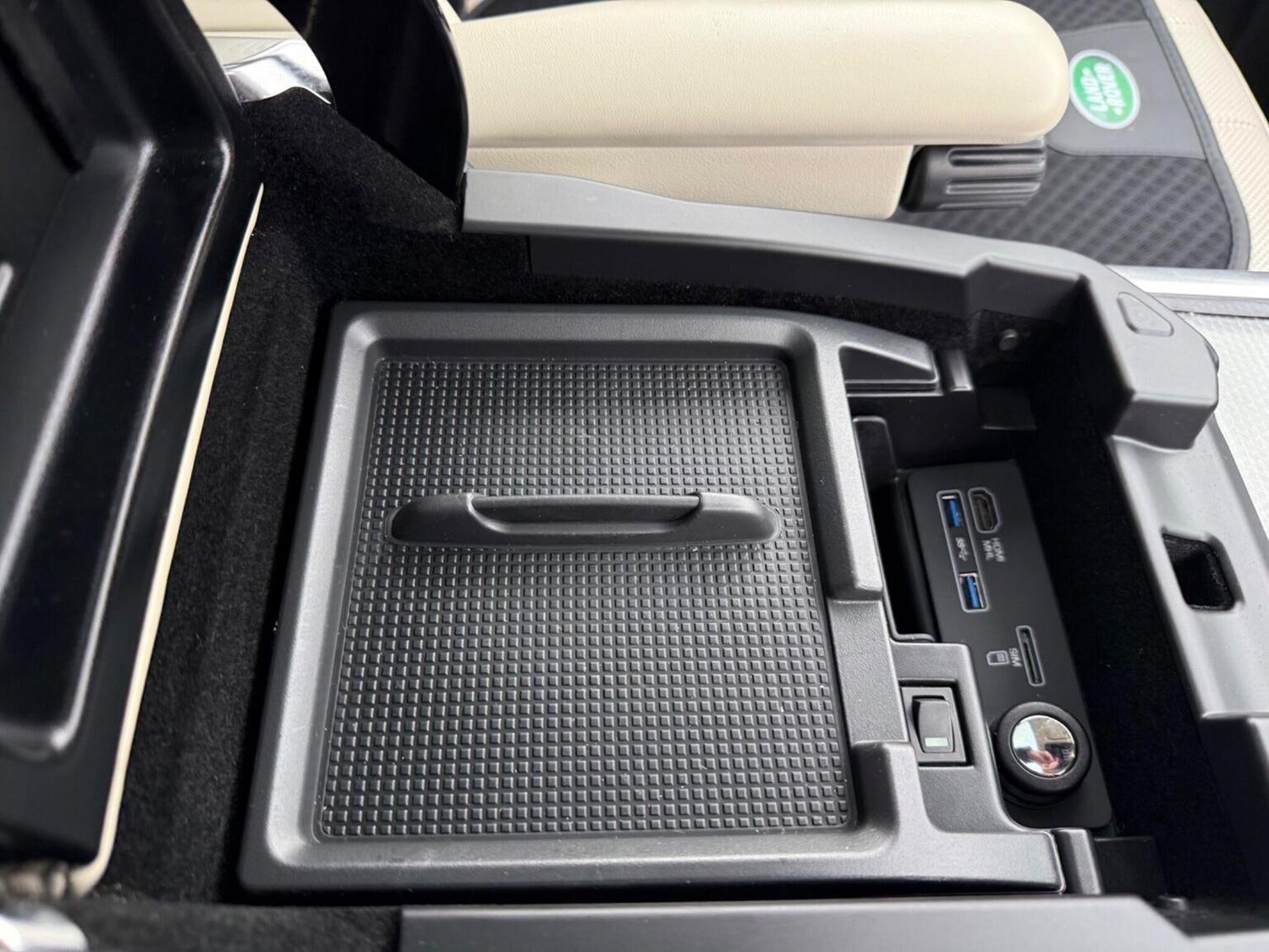 Used Land Rover Range Rover Sport 2017 for sale - 77622438: Photo 43