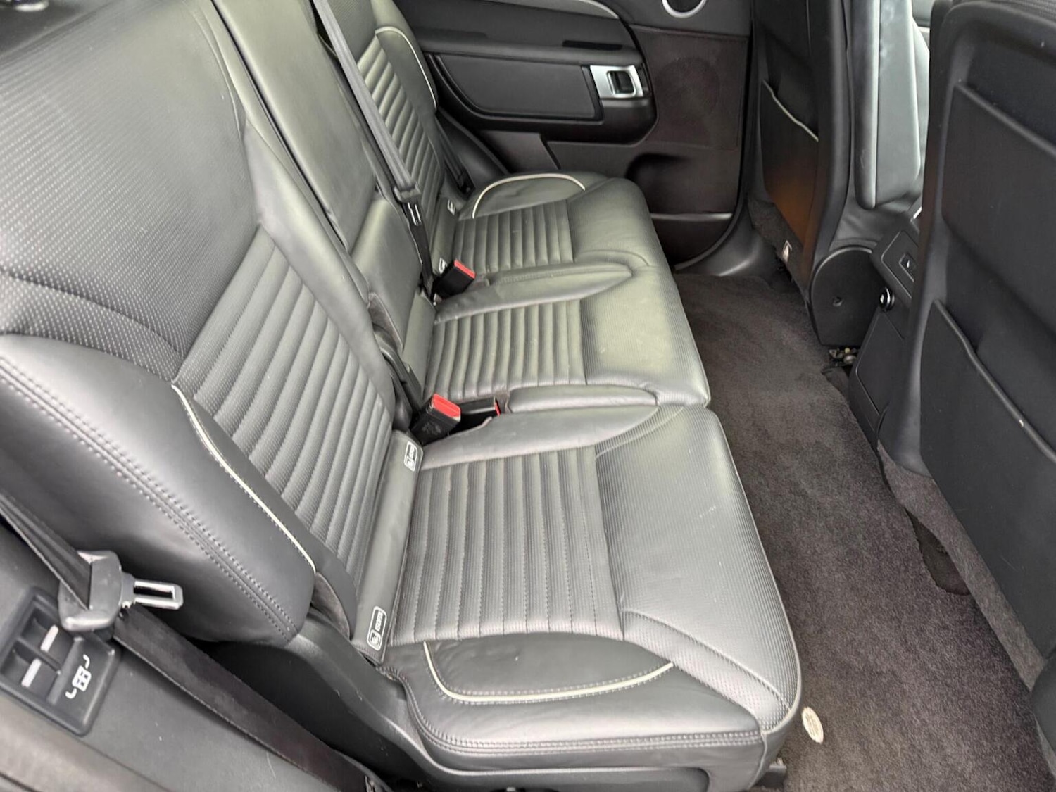 Used Land Rover Discovery 2018 for sale - 77385268: Photo 19