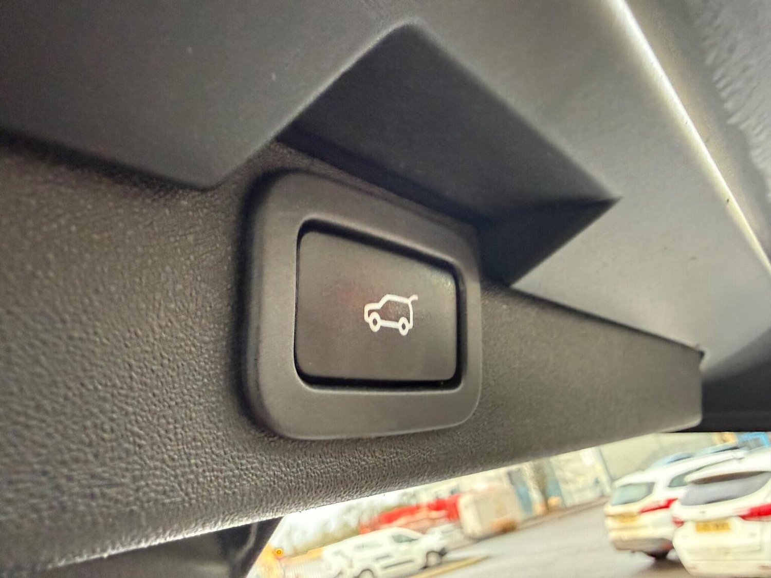 Used Land Rover Discovery 2018 for sale - 77385268: Photo 29