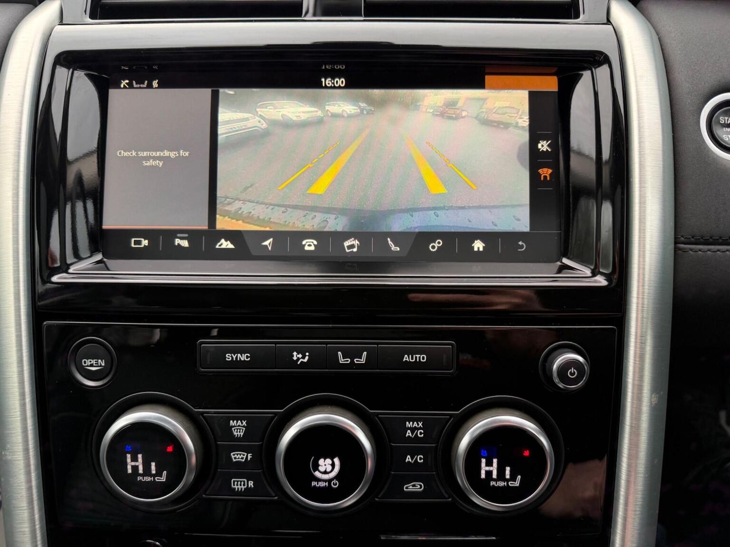 Used Land Rover Discovery 2018 for sale - 77385268: Photo 37