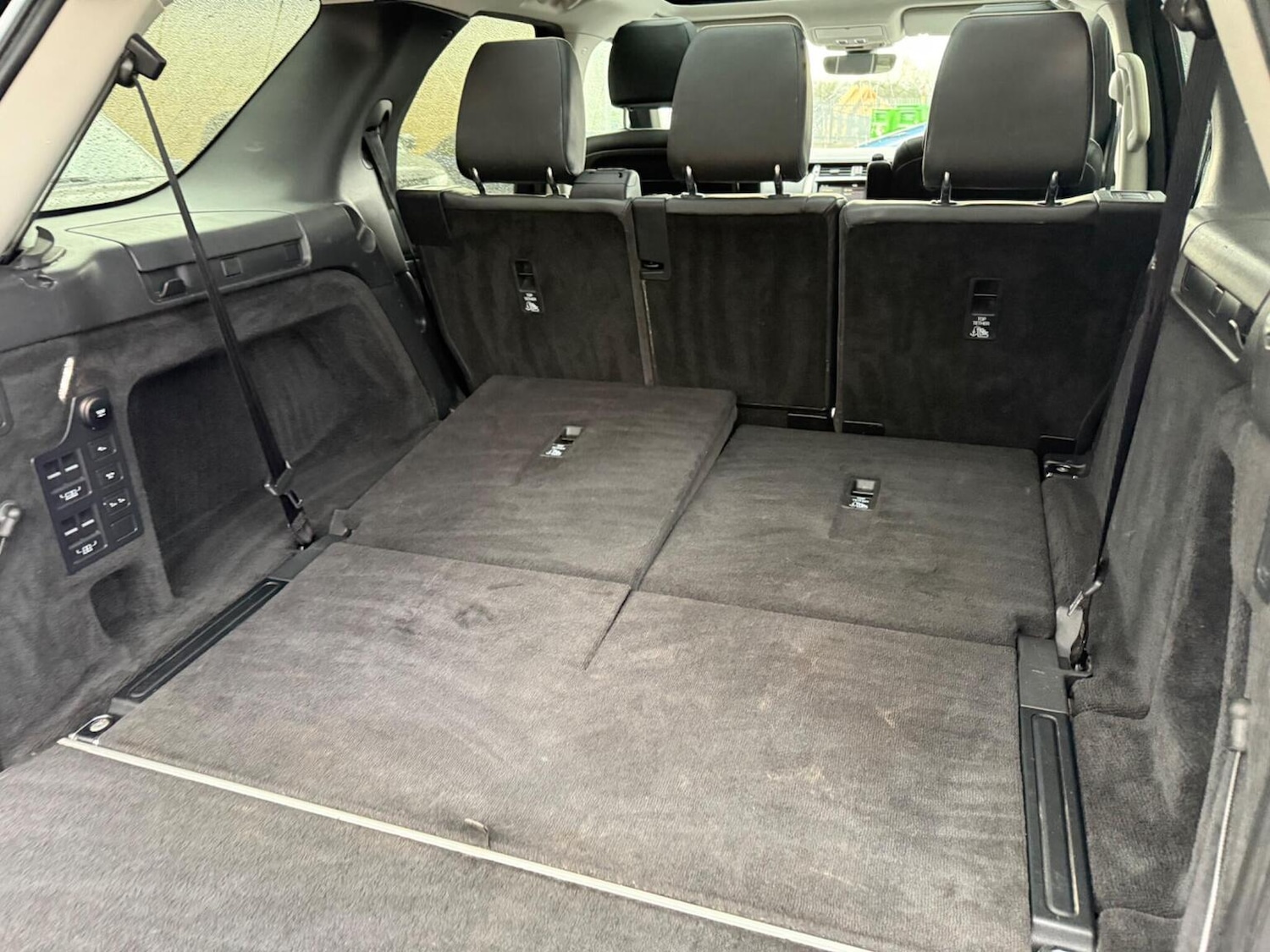 Used Land Rover Discovery 2018 for sale - 77385268: Photo 44