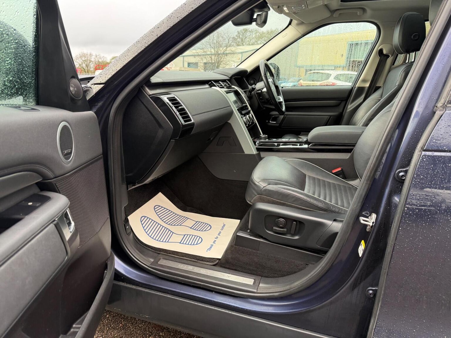 Used Land Rover Discovery 2018 for sale - 77385268: Photo 51