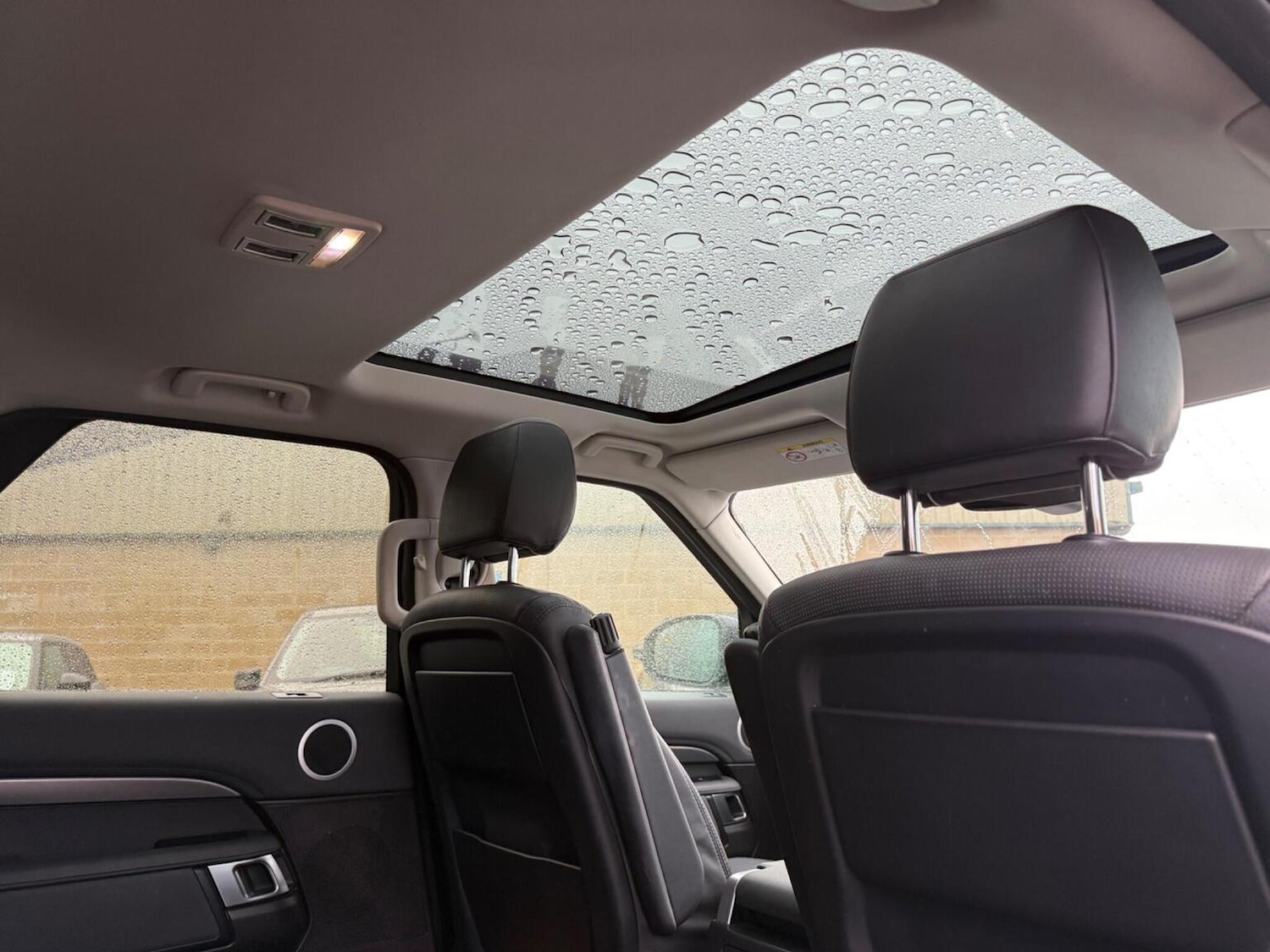 Used Land Rover Discovery 2018 for sale - 77385268: Photo 57