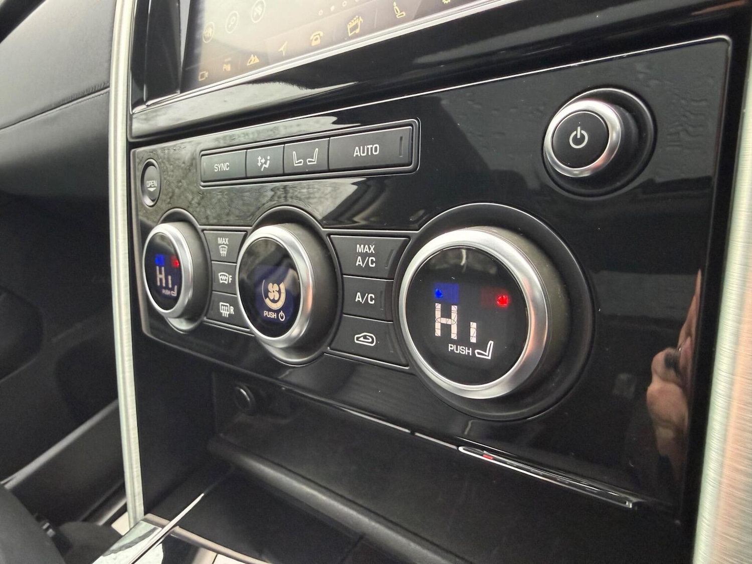 Used Land Rover Discovery 2018 for sale - 77385268: Photo 59