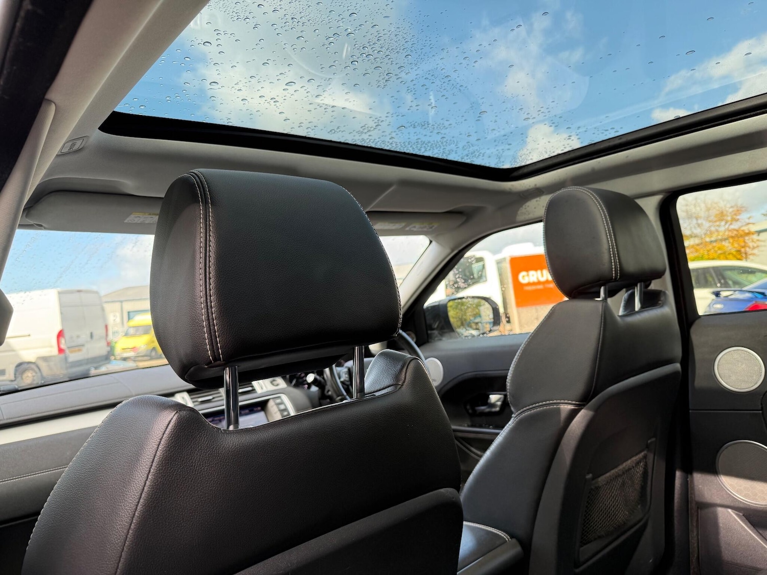 Used Land Rover Range Rover Evoque 2012 for sale - 76399065: Photo 27