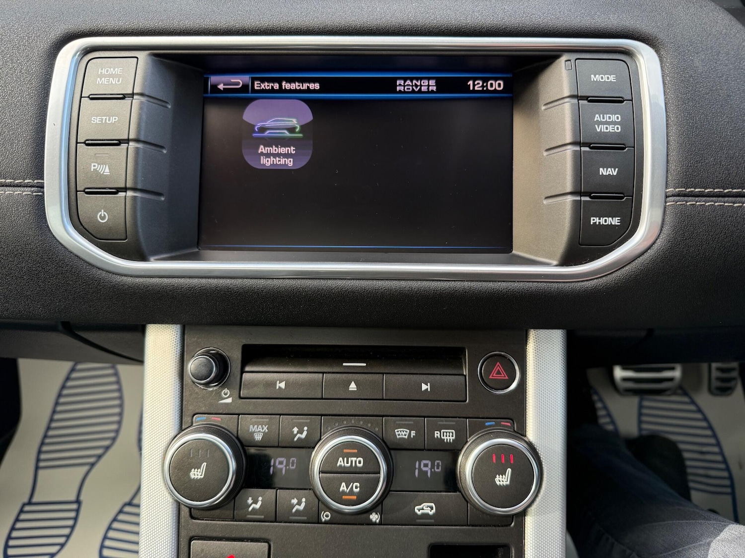 Used Land Rover Range Rover Evoque 2012 for sale - 76399065: Photo 34