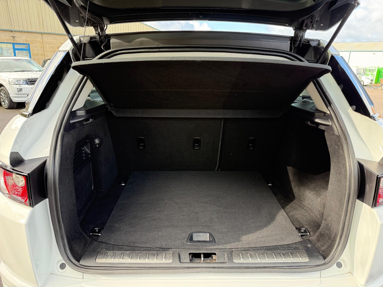 Used Land Rover Range Rover Evoque 2012 for sale - 76399065: Photo 37