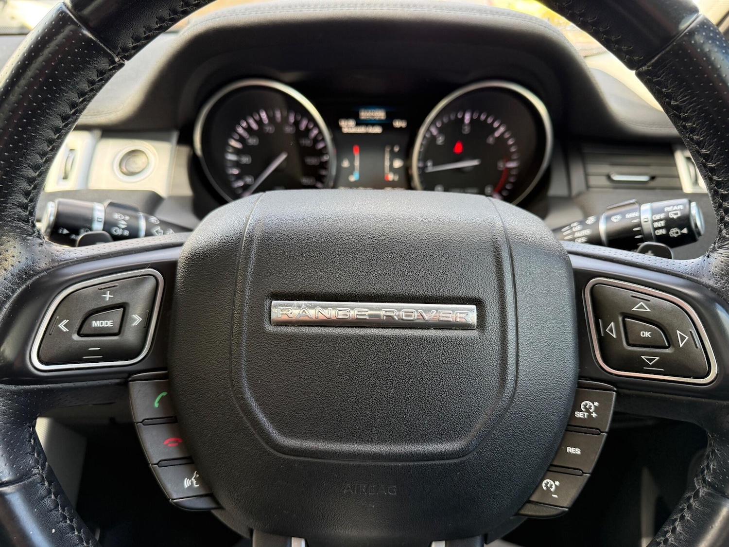 Used Land Rover Range Rover Evoque 2012 for sale - 76399065: Photo 39