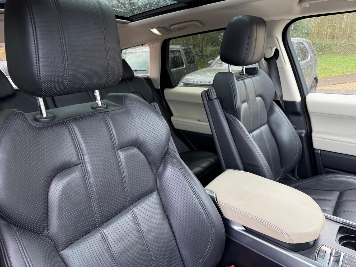 Used Land Rover Range Rover Sport 2017 for sale - 77342601: Photo 12