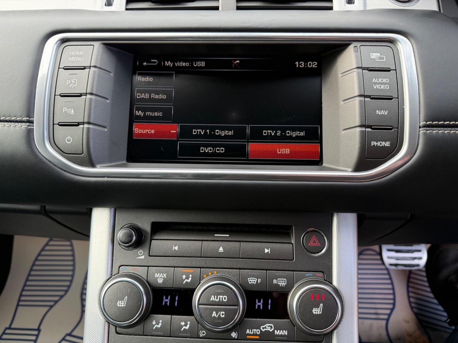 Used Land Rover Range Rover Evoque 2012 for sale - 77938018: Photo 33