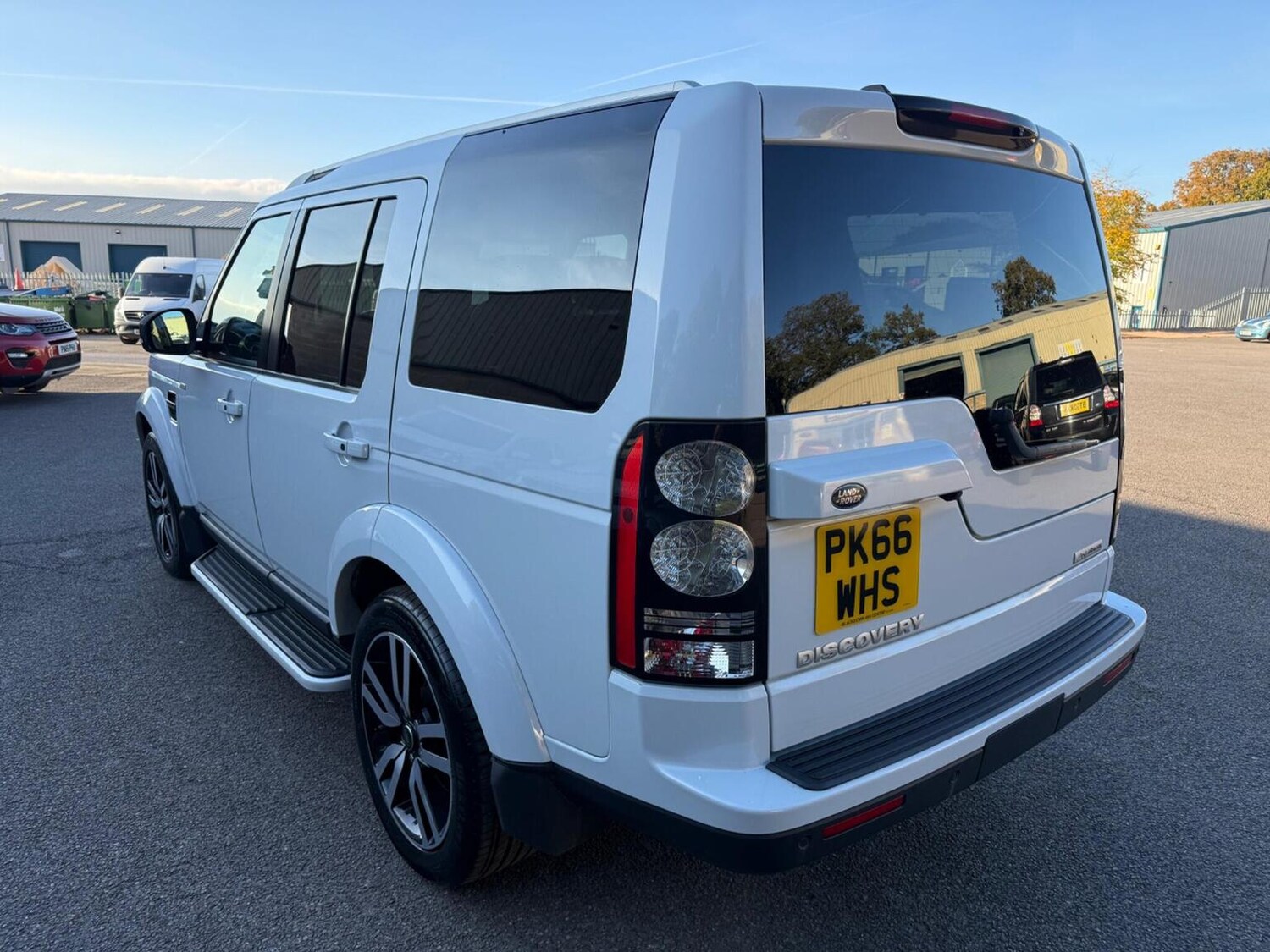 Used Land Rover Discovery 2016 for sale - 78182800: Photo 4