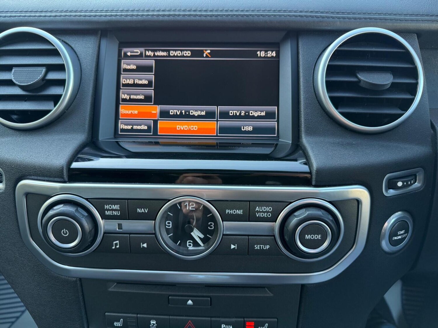 Used Land Rover Discovery 2016 for sale - 78182800: Photo 46