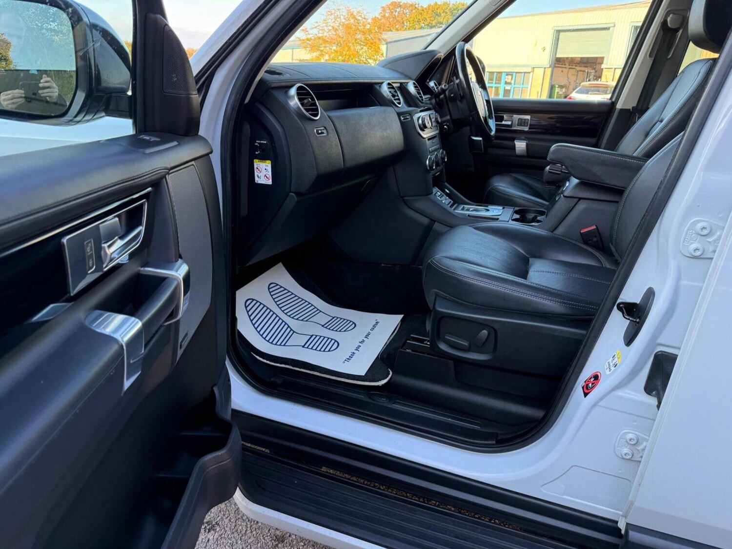 Used Land Rover Discovery 2016 for sale - 78182800: Photo 51