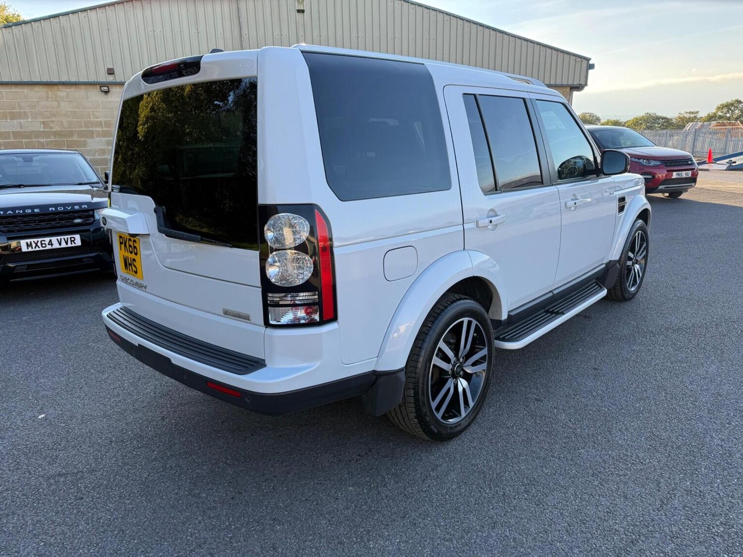 Used Land Rover Discovery 2016 for sale - 78182800: Photo 9