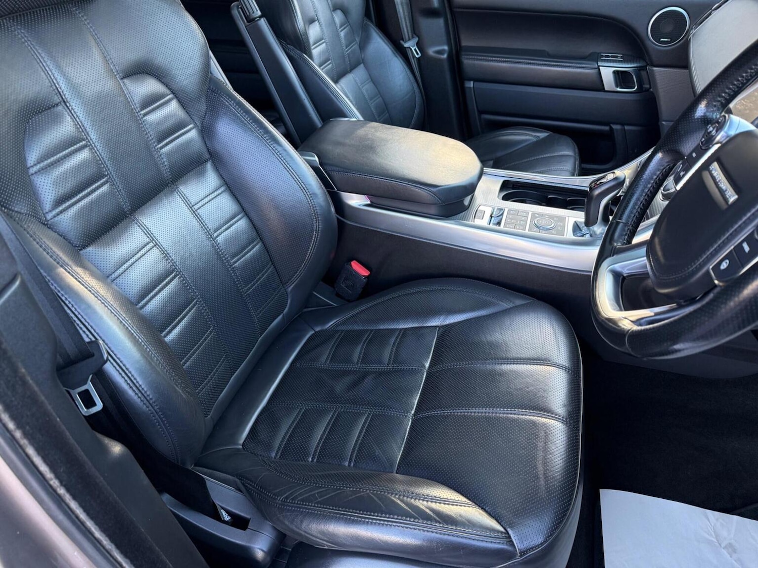 Used Land Rover Range Rover Sport 2017 for sale - 77147947: Photo 16