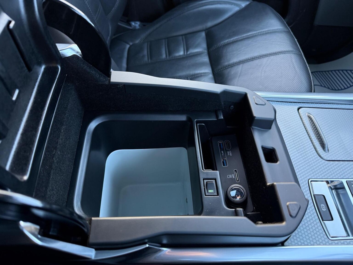 Used Land Rover Range Rover Sport 2017 for sale - 77147947: Photo 49