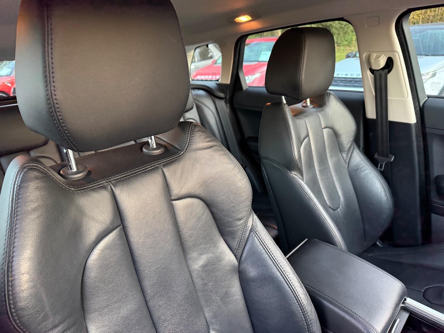 Used Land Rover Range Rover Evoque 2012 for sale - 76422850: Photo 16