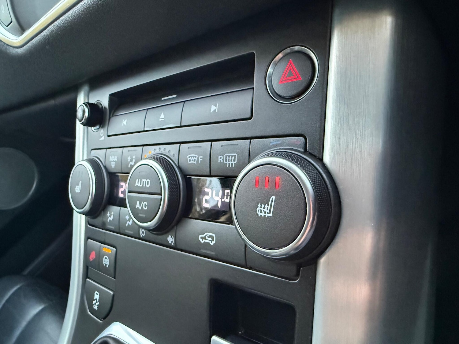 Used Land Rover Range Rover Evoque 2012 for sale - 76422850: Photo 26