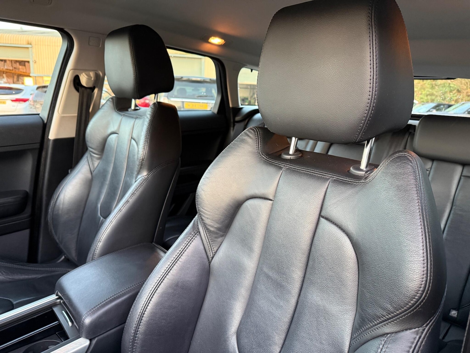 Used Land Rover Range Rover Evoque 2012 for sale - 76422850: Photo 39