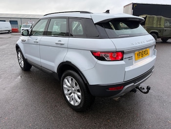 Used Land Rover Range Rover Evoque 2015 for sale - 76976239: Photo