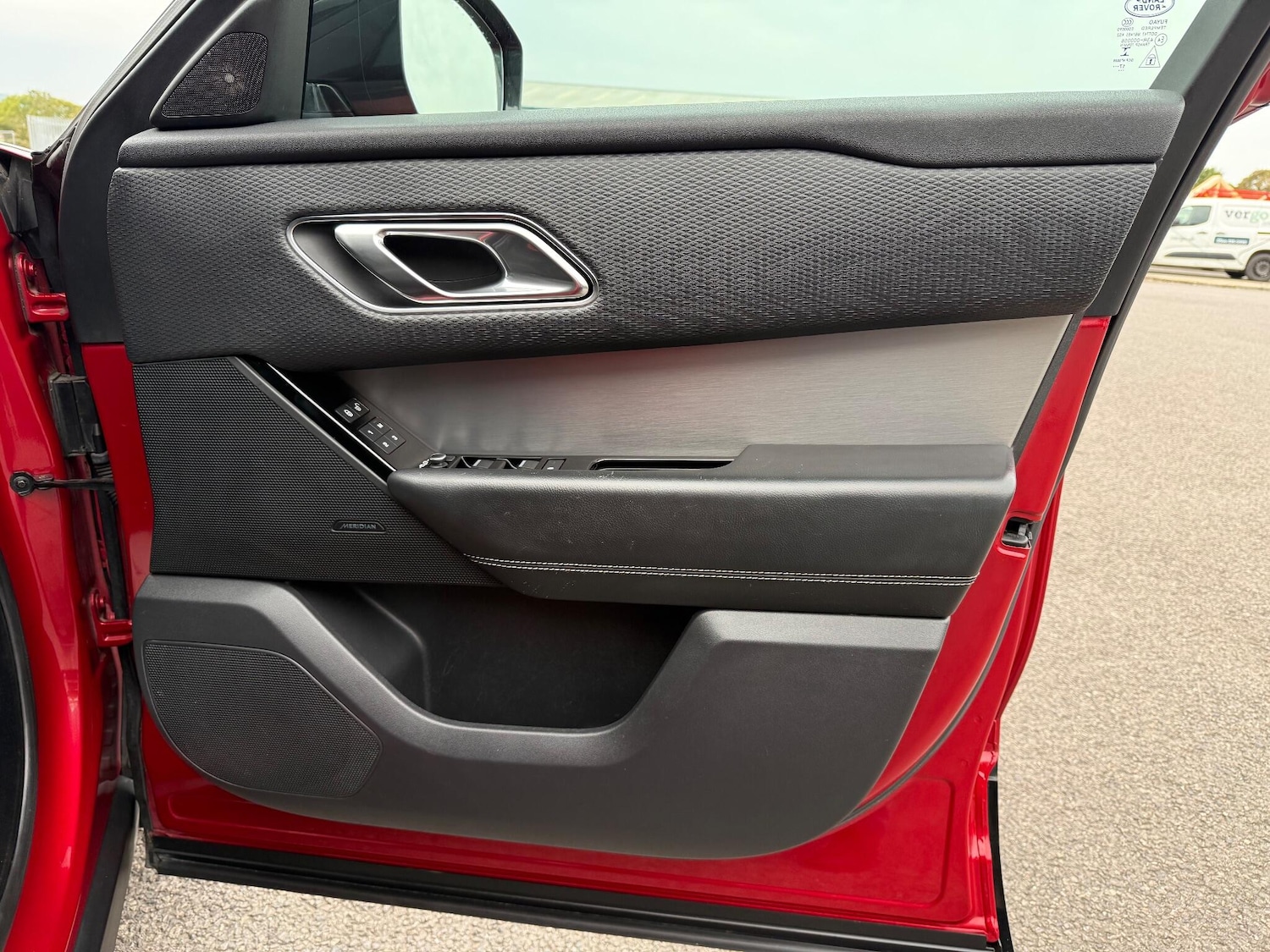 Used Land Rover Range Rover Velar 2018 for sale - 76996756: Photo 21