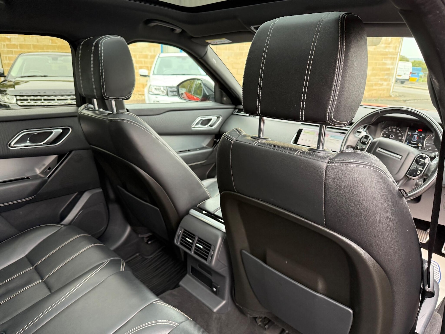 Used Land Rover Range Rover Velar 2018 for sale - 76996756: Photo 28