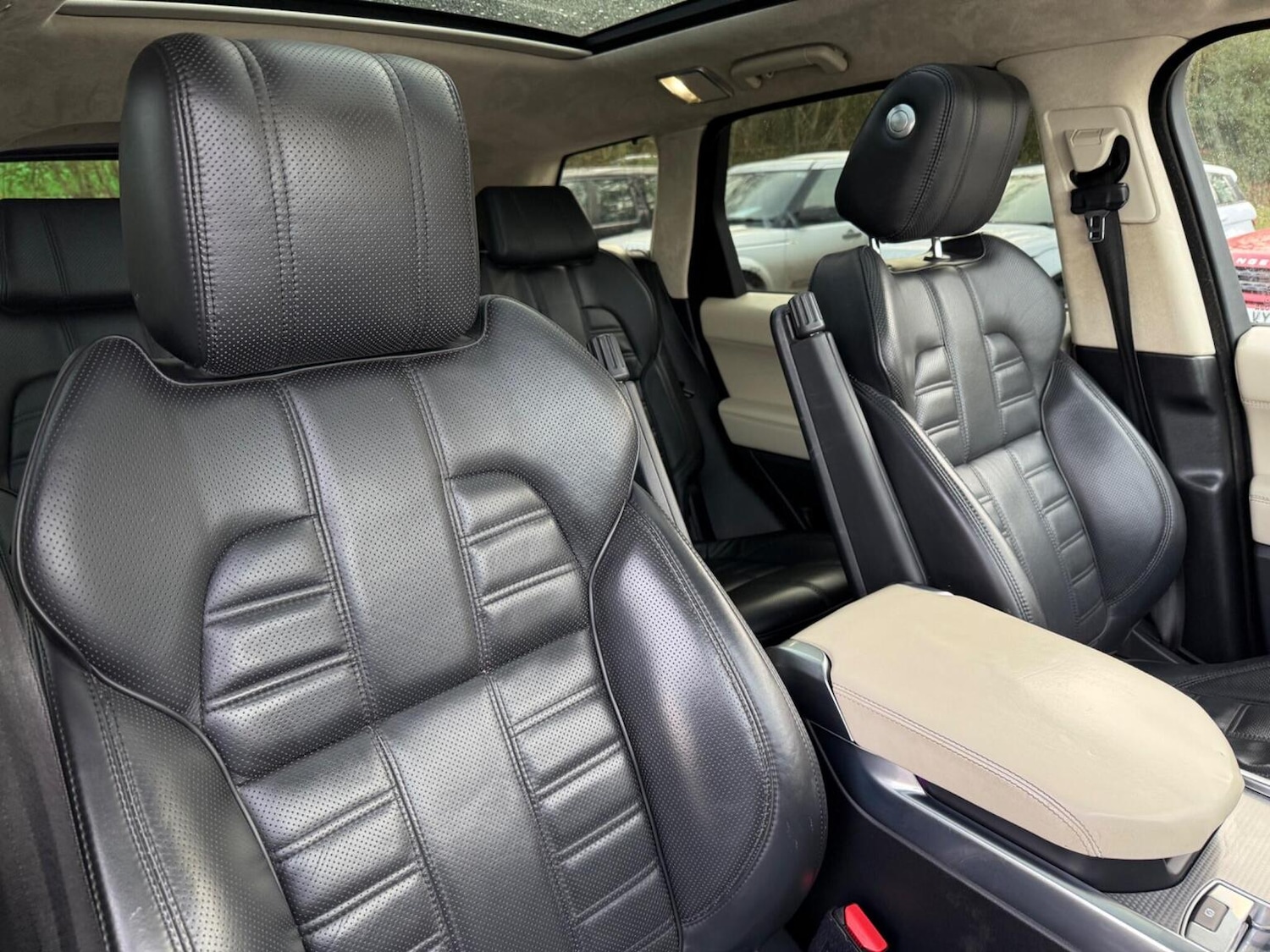 Used Land Rover Range Rover Sport 2015 for sale - 77147955: Photo 14