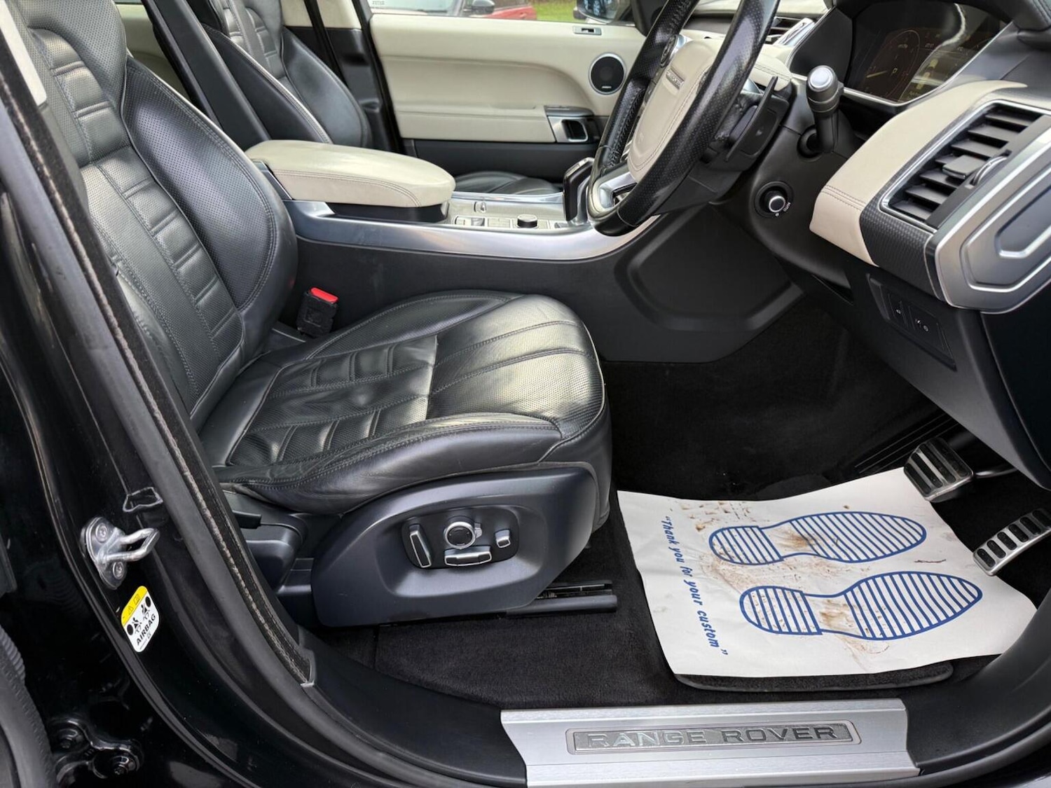 Used Land Rover Range Rover Sport 2015 for sale - 77147955: Photo 16