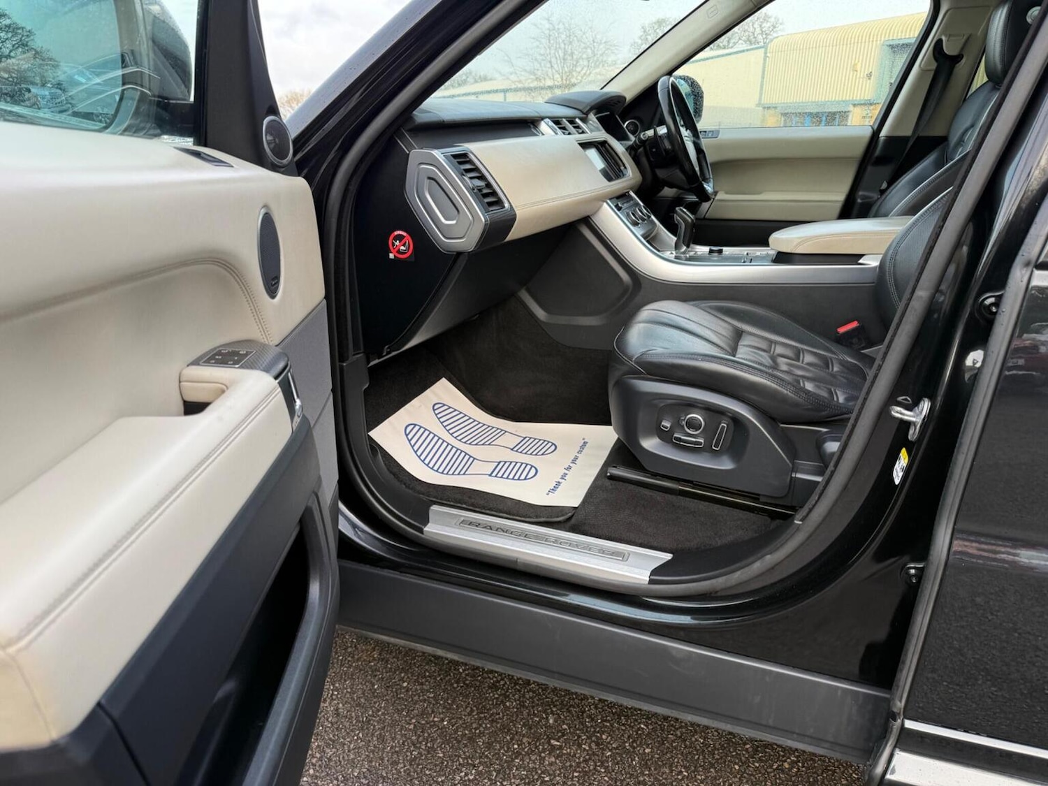 Used Land Rover Range Rover Sport 2015 for sale - 77147955: Photo 45