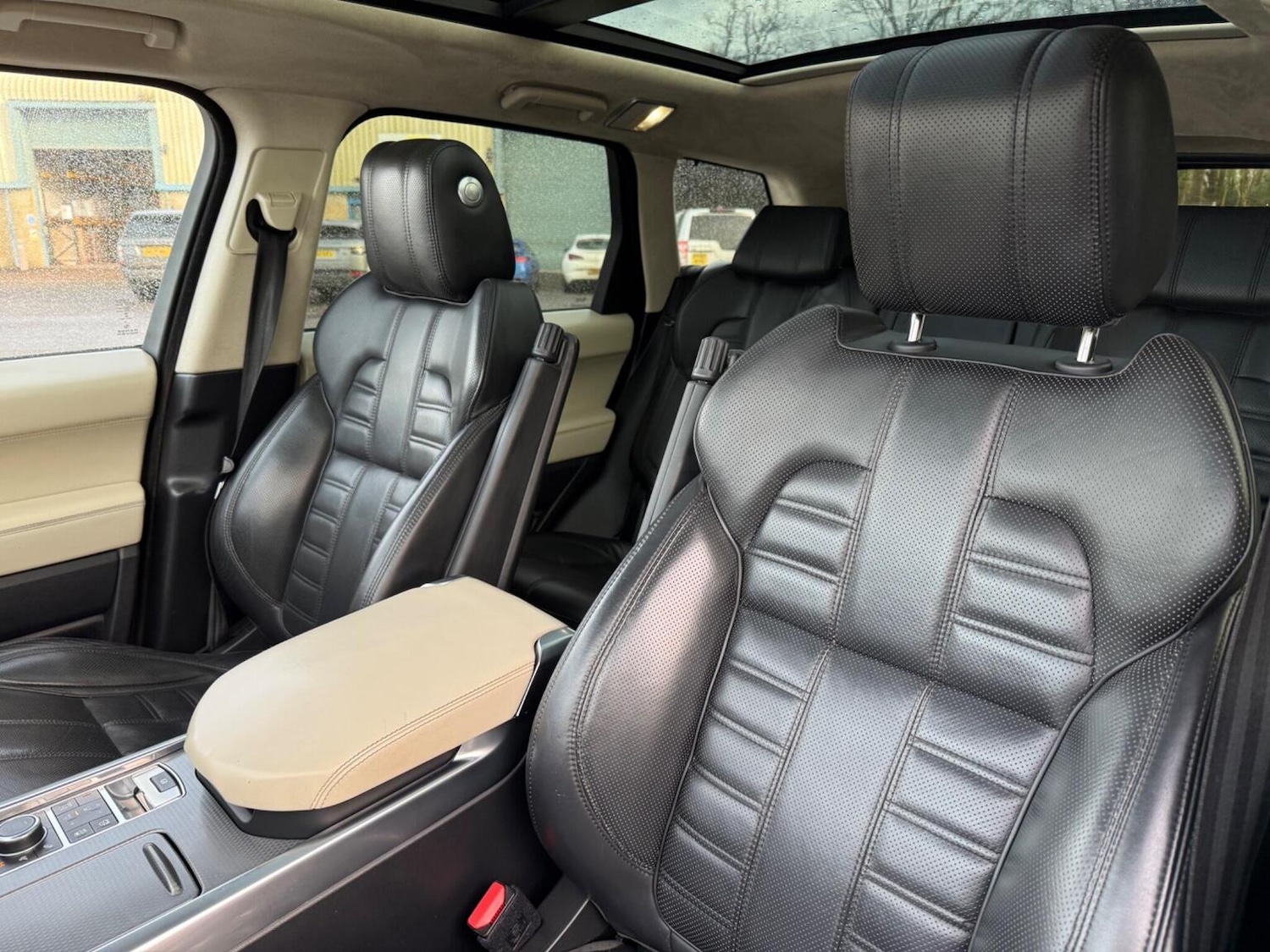 Used Land Rover Range Rover Sport 2015 for sale - 77147955: Photo 48