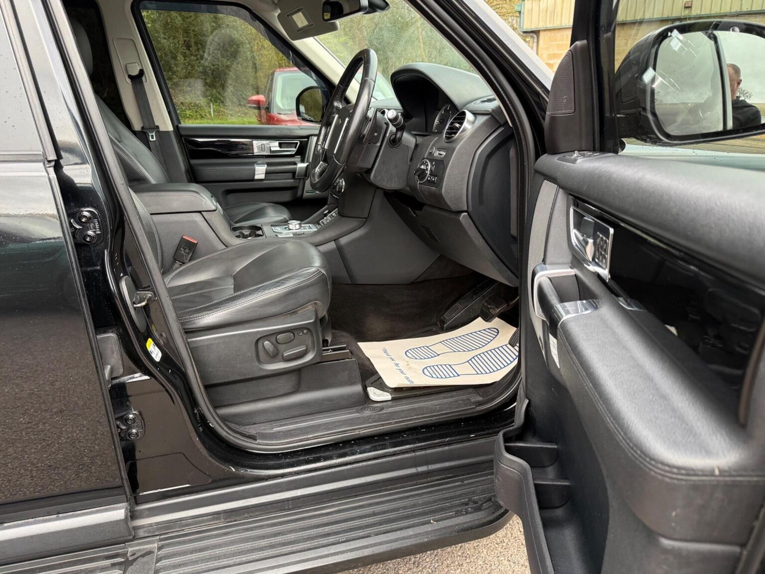 Used Land Rover Discovery 2015 for sale - 78025774: Photo 15