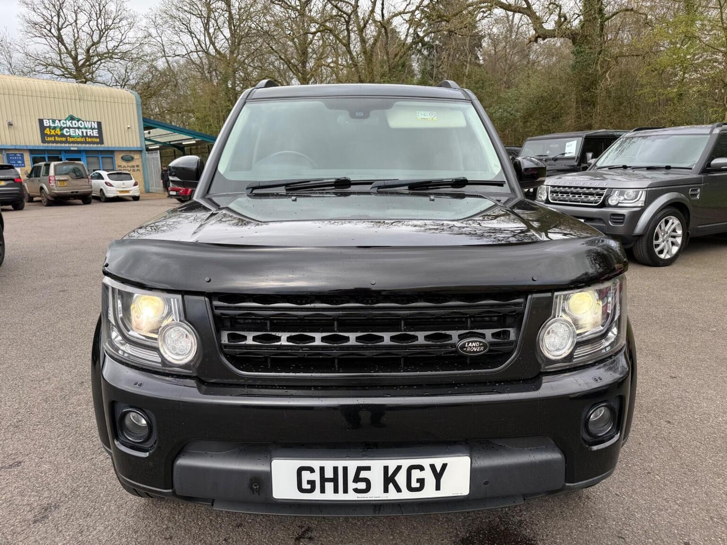 Used Land Rover Discovery 2015 for sale - 78025774: Photo 2