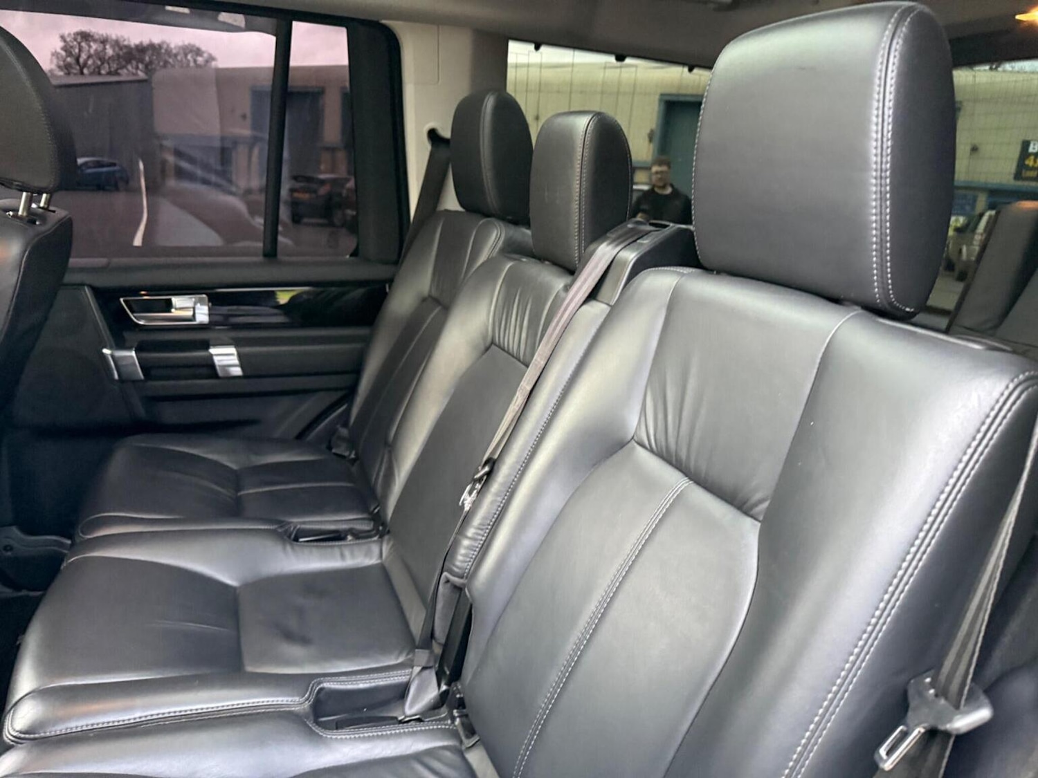 Used Land Rover Discovery 2015 for sale - 78025774: Photo 24