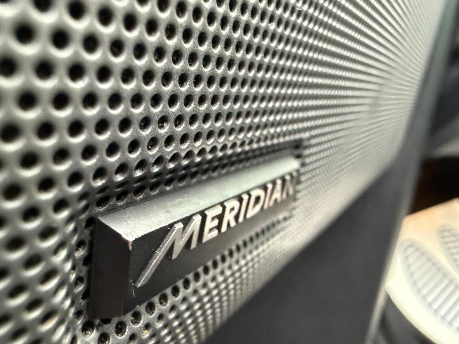 Used Land Rover Discovery 2015 for sale - 78025774: Photo 35