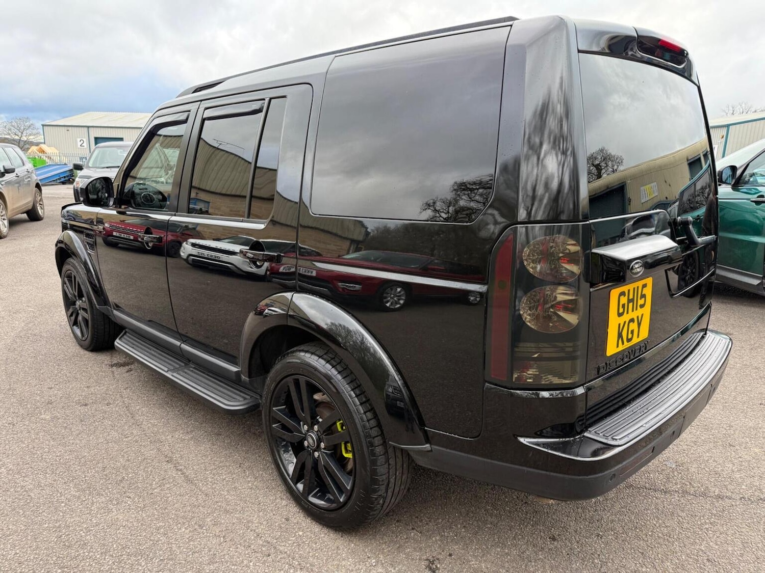 Used Land Rover Discovery 2015 for sale - 78025774: Photo 4