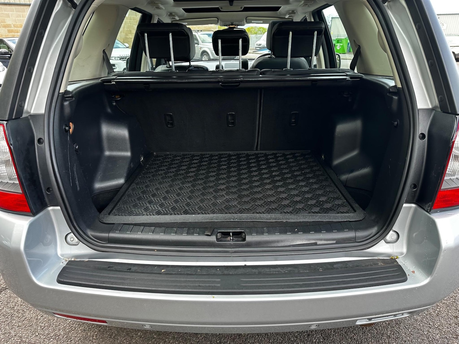 Vehicle 27