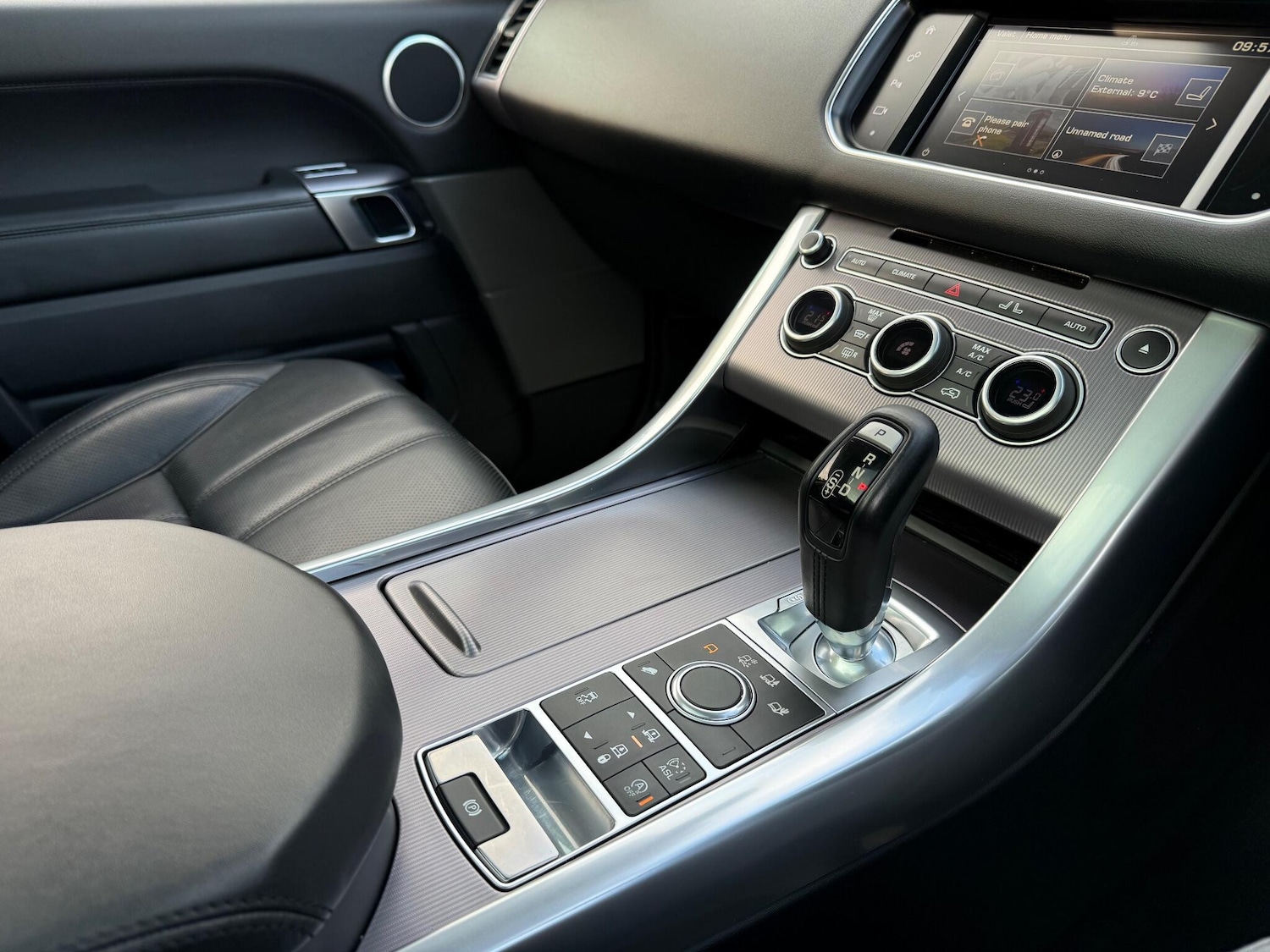 Used Land Rover Range Rover Sport 2016 for sale - 76620090: Photo 11