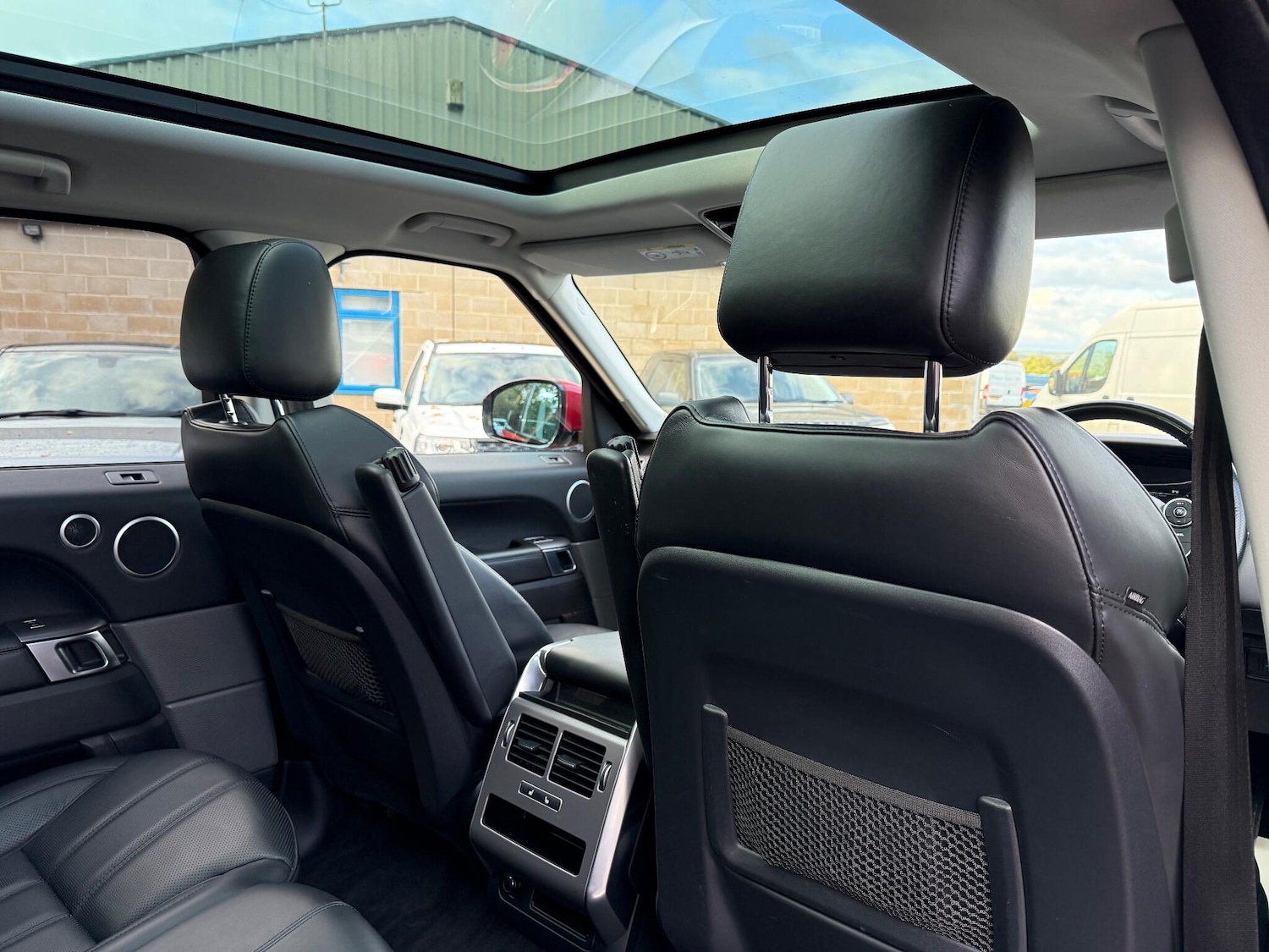 Used Land Rover Range Rover Sport 2016 for sale - 76620090: Photo 17